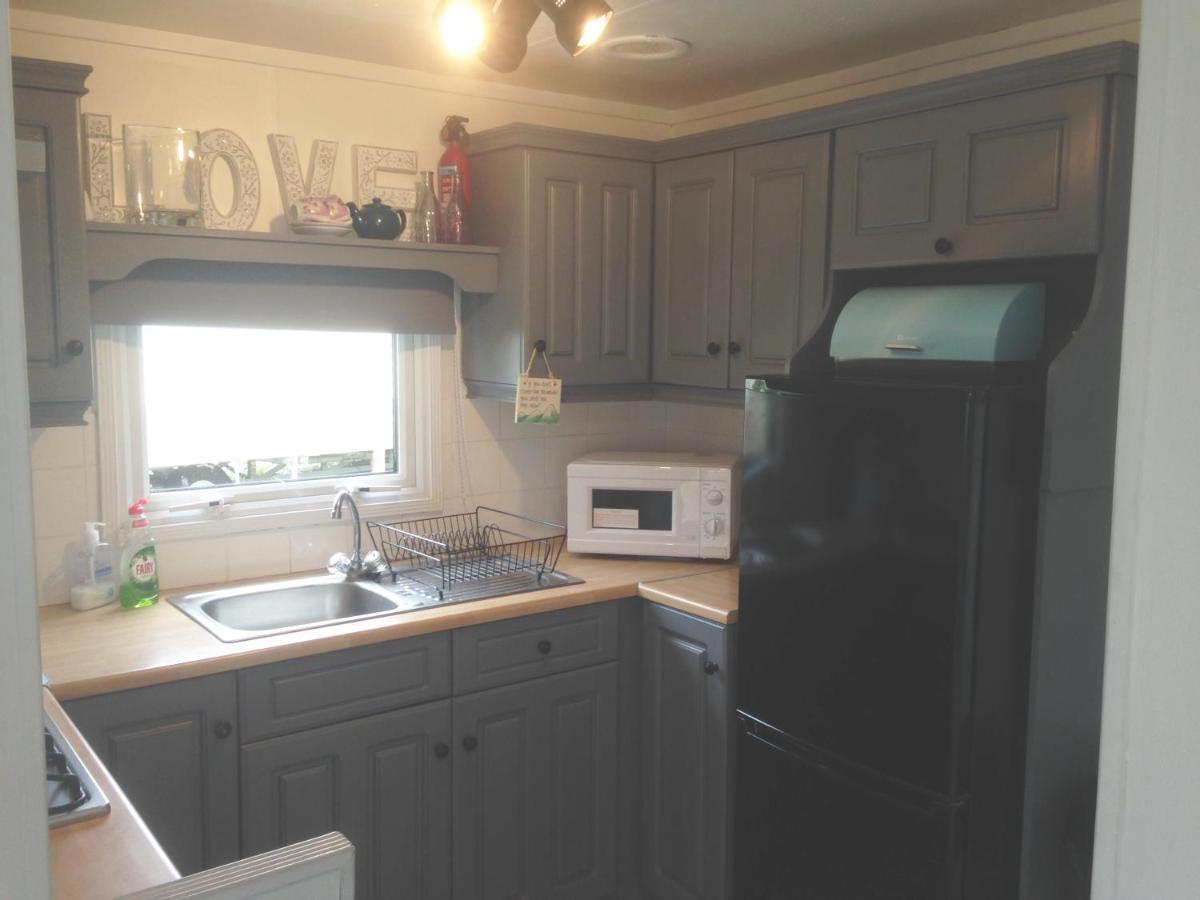 Delightful 3 Bedroom Holiday Home With Balcony Overlooking Fields And A Stream Gisburn Exterior photo